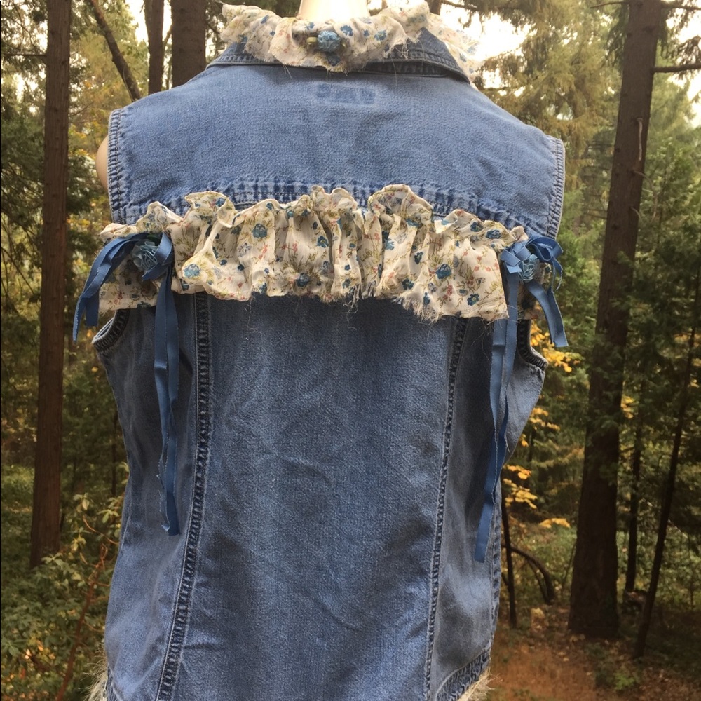 Kreativekristen upcycled Boho style denim waistcoat vintage denim vest - Picture 12 of 16